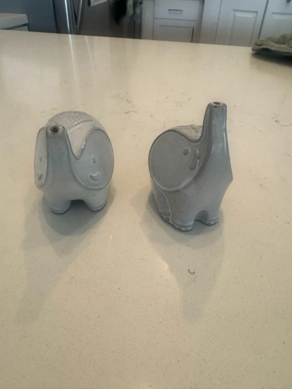 RARE Jonathan Adler Retired Elephant Salt & Pepper Shakers Gray